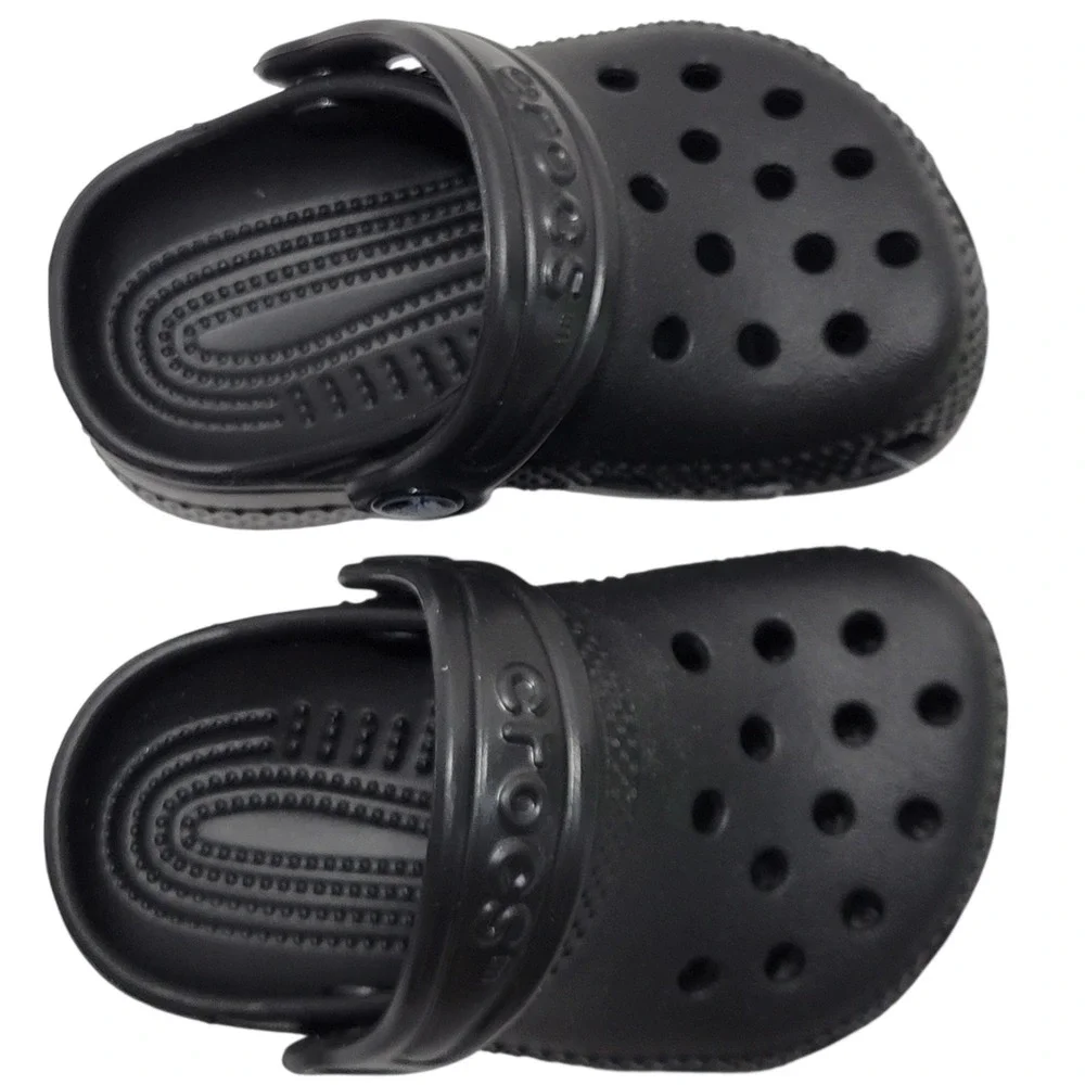 Crocs Infant Littles Classic Clogs Size C2/C3 Black Slip On Shoe Unisex Gift Box